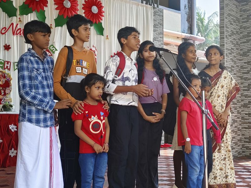 പ്രമാണം:26342 christmas'242.jpg