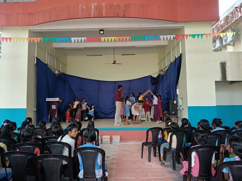 പ്രമാണം:42027 dd3.jpeg