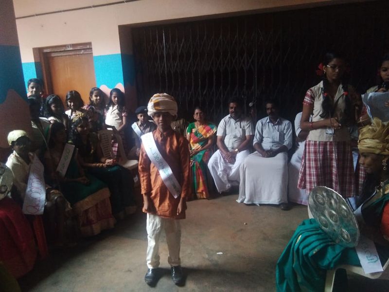 പ്രമാണം:44003 54555t5.jpg