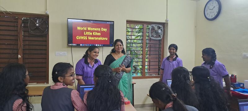 പ്രമാണം:44055 womens day HM 2025.jpg