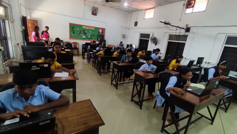 പ്രമാണം:46024 LK APTITUDE TEST 04.jpg