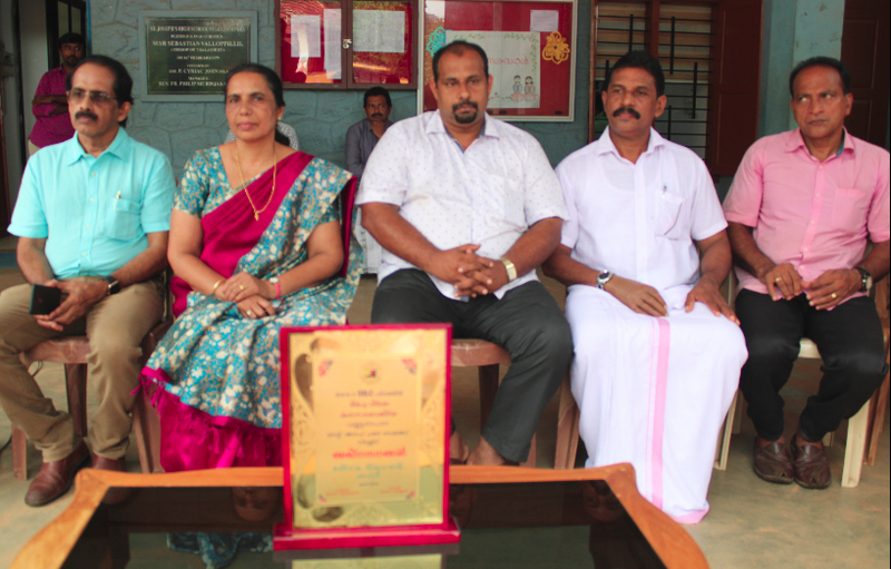 പ്രമാണം:47085Oi5.png