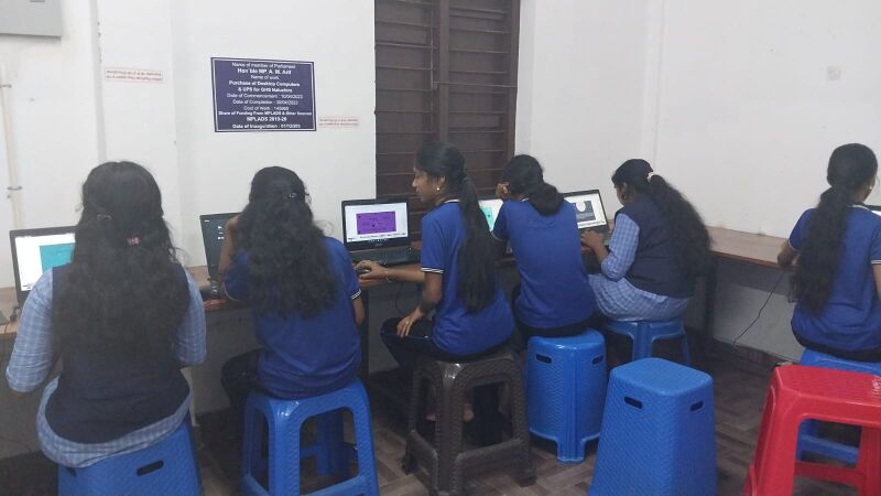 പ്രമാണം:Freedom fest digital poster making20250922-WA0065.jpg