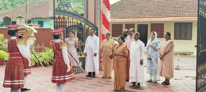 പ്രമാണം:13006 merit2.jpg