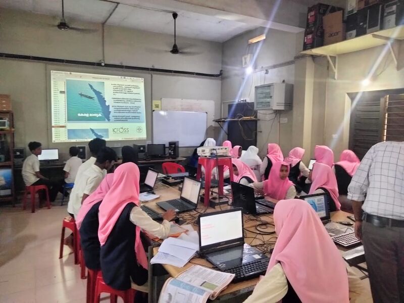 പ്രമാണം:19009-lk-2023-freedom fest-3..jpg