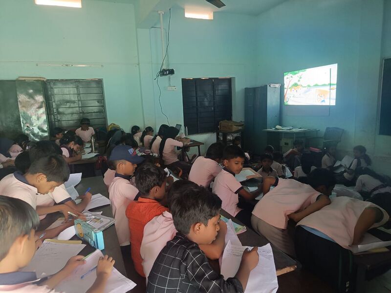 പ്രമാണം:19317High tech 3.jpeg