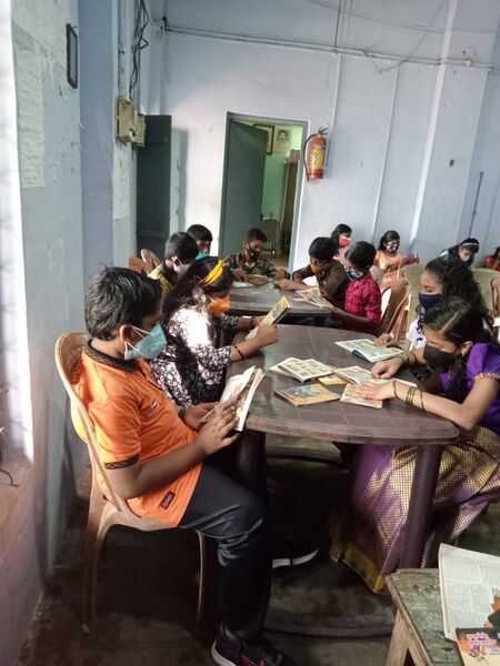 പ്രമാണം:44070 126.jpeg