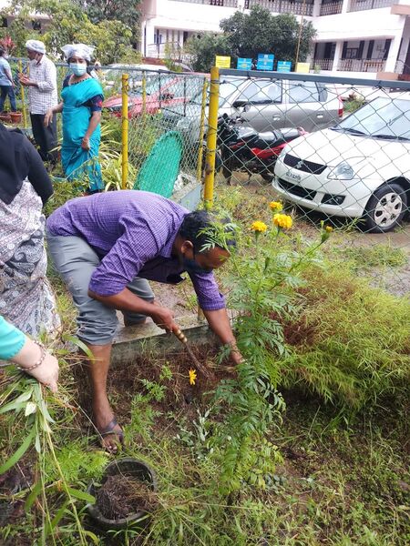 പ്രമാണം:47045-KARSHAKA DINAM 4.jpg