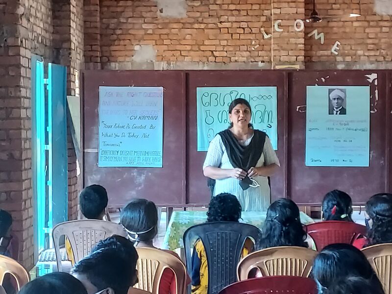 പ്രമാണം:Science day 2021 -22.jpg