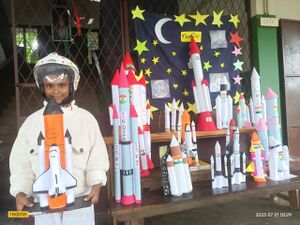 TSR 22071 MOON DAY.jpg