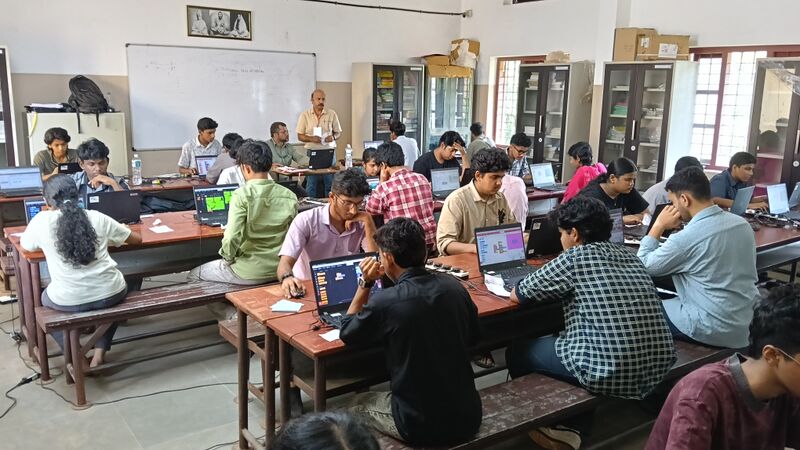 പ്രമാണം:170001 Dt.IT Mela 6.jpg