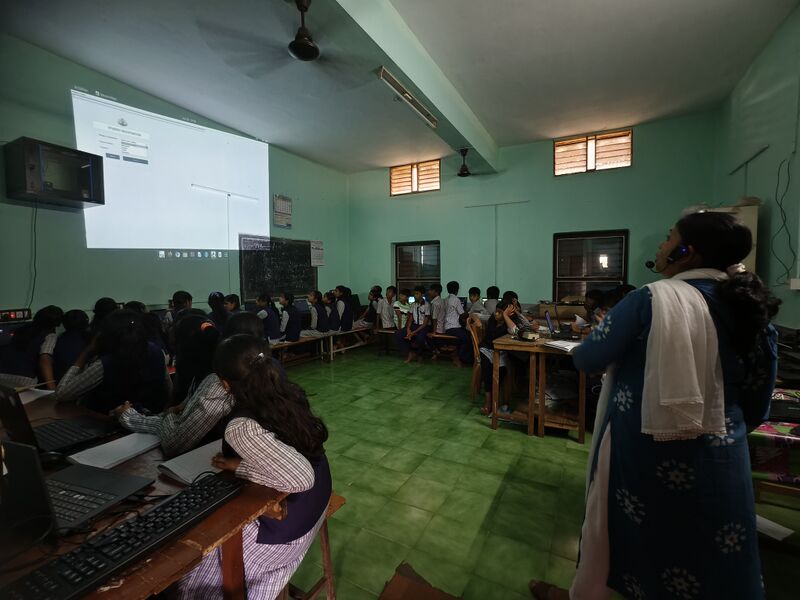 പ്രമാണം:21015-LK Aptitude test Training 2025.jpg