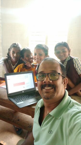 പ്രമാണം:32376-IT class.jpeg