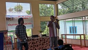 33204 socialservice02.jpg