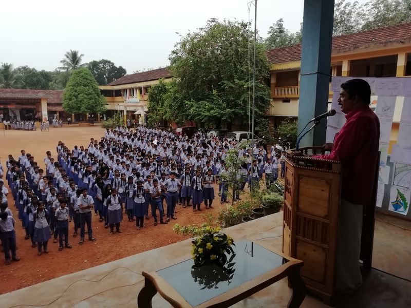 പ്രമാണം:47085 kerala1.jpg