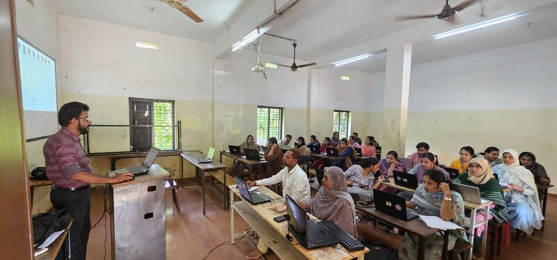 പ്രമാണം:Drcmlp tb 129.jpg