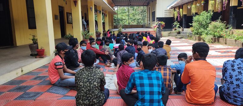 പ്രമാണം:MATHS CLUB 1.jpg