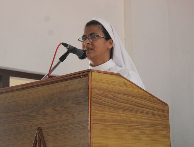 പ്രമാണം:Yoga dinam 2.jpg