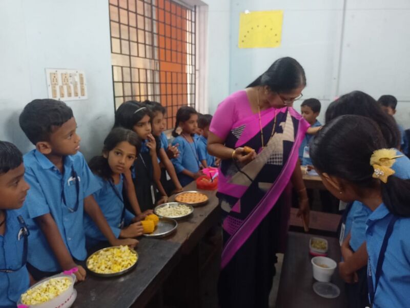 പ്രമാണം:11453 millet3.jpeg