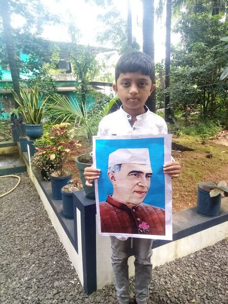 പ്രമാണം:13910 shishudinam 3.jpeg