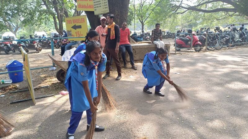 പ്രമാണം:21060 swatchatha campaign.jpg