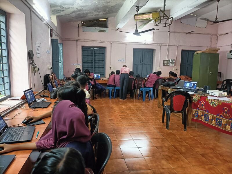 പ്രമാണം:21068 LK 104.jpg