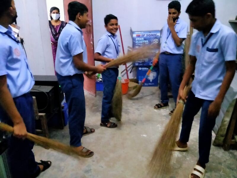 പ്രമാണം:33056 gj oct6 3.jpeg