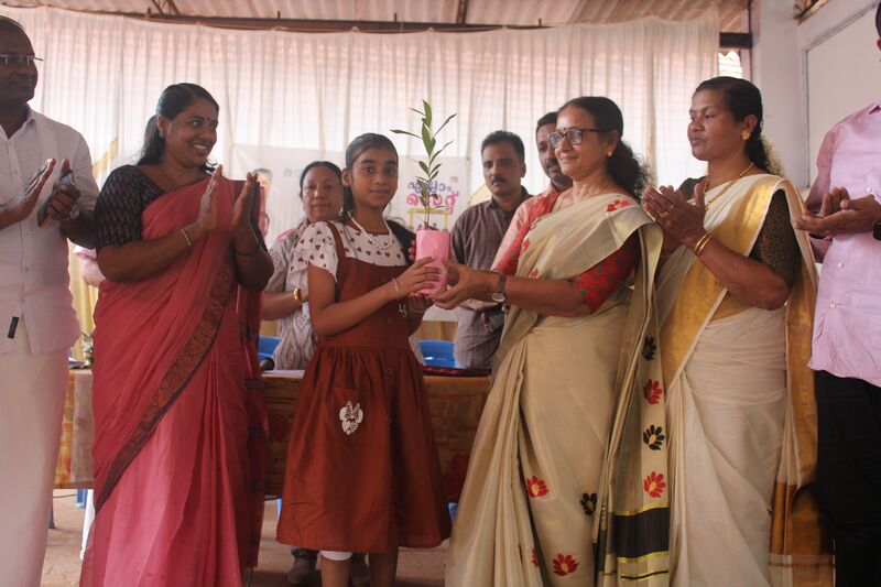 പ്രമാണം:36035 ro4.JPG