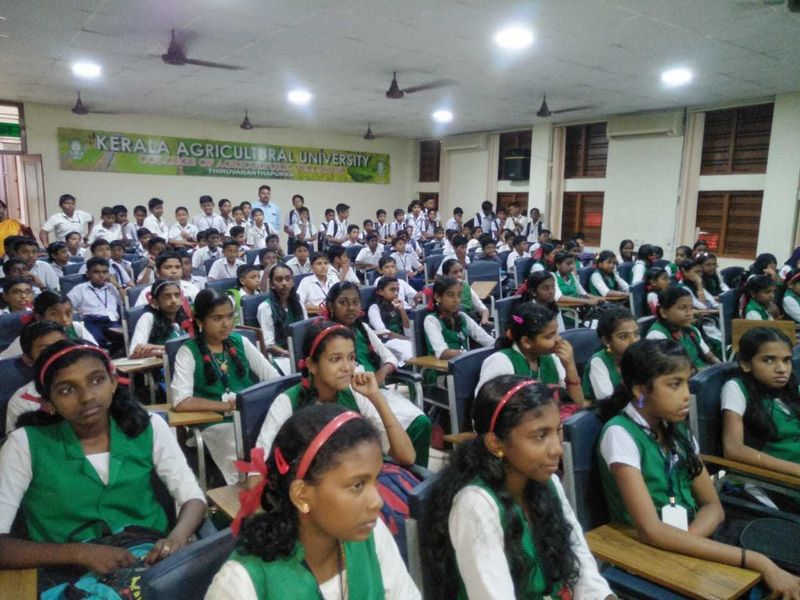 പ്രമാണം:44050 184.jpg