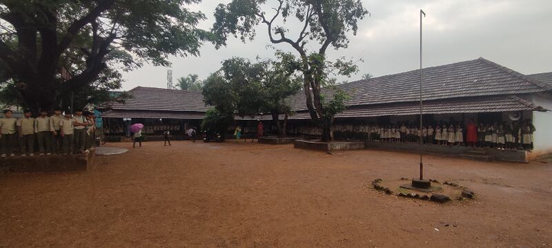 പ്രമാണം:ANMM UP SCHOOLTHALI.jpg