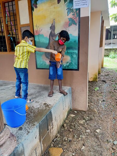 പ്രമാണം:BS21 PTA 37342 2.jpg