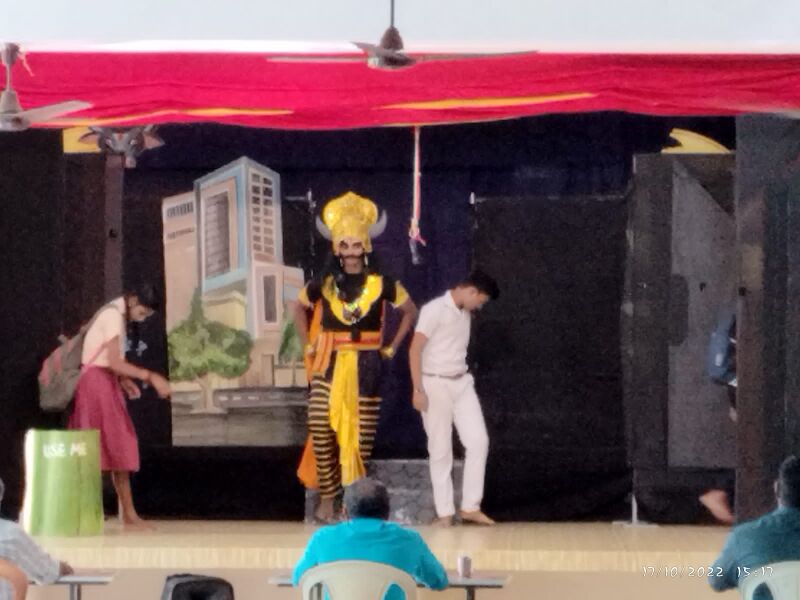 പ്രമാണം:Drama subdistrict 35052 22 (3).jpg