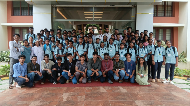 പ്രമാണം:LK 25 .png