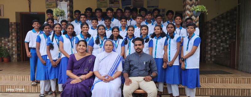 പ്രമാണം:Lk22-25 35052.jpeg