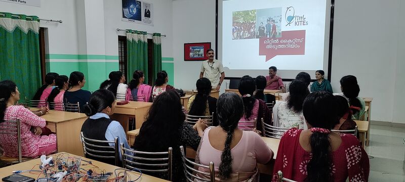 പ്രമാണം:Parents meeting 1.jpg
