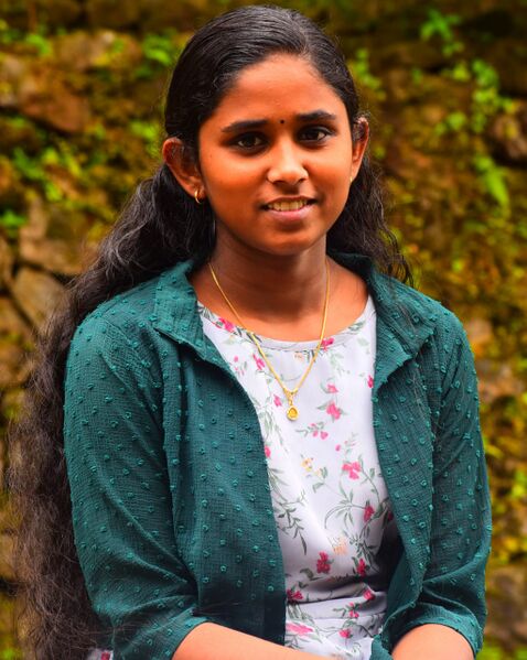 പ്രമാണം:10Ardra Vineesh.jpeg