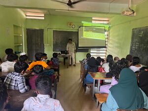 12039 roadsafty3.jpg