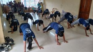 21060 LK YOGA DAY1.jpg