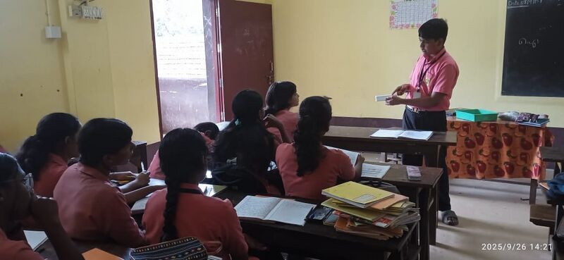 പ്രമാണം:24061 robotics.jpg