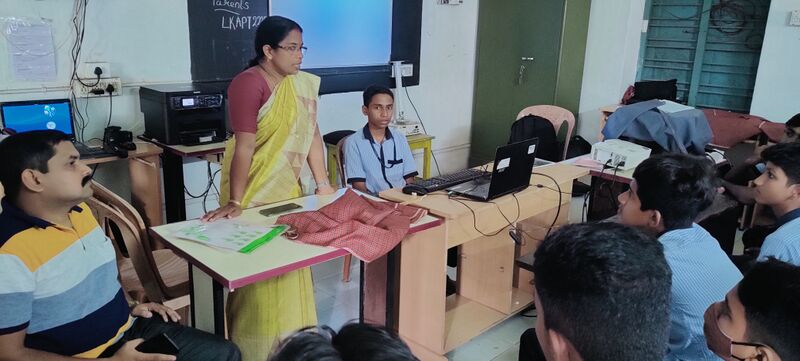 പ്രമാണം:26056 lmkerala2.jpg