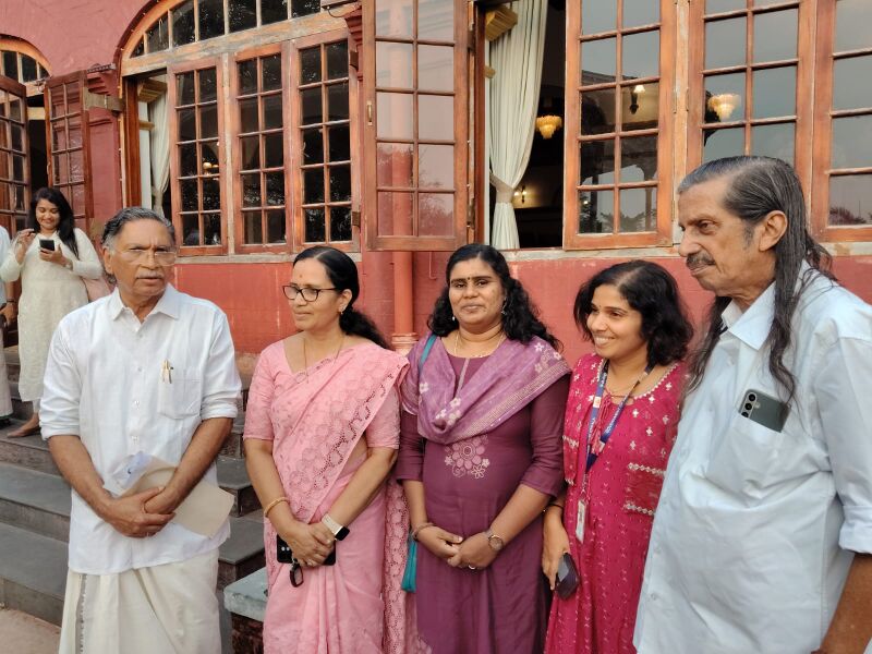 പ്രമാണം:43085 Pn pani5.jpeg