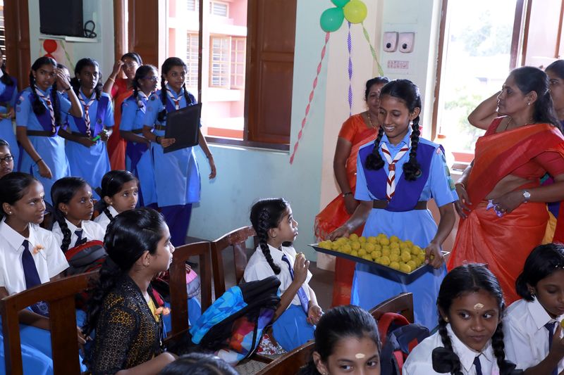 പ്രമാണം:A9A3409 copy.jpg