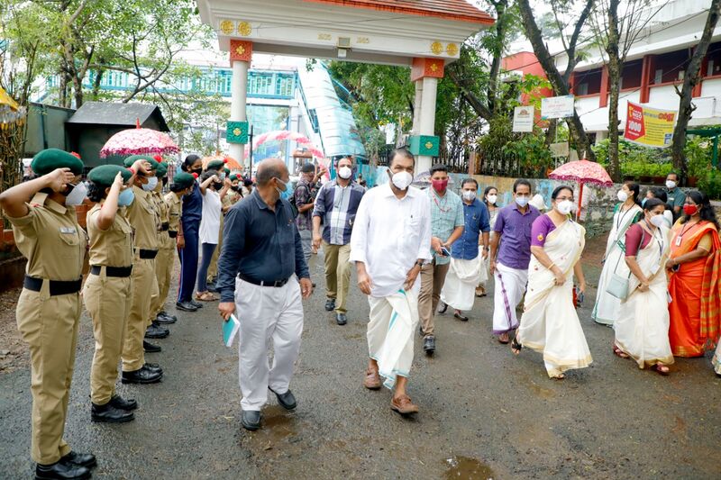 പ്രമാണം:BS21 TVM 43085 1.jpg