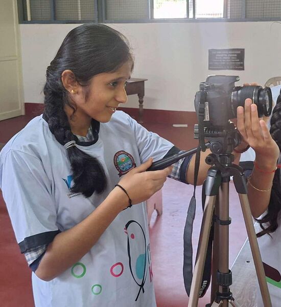 പ്രമാണം:11007 LK news3.jpg