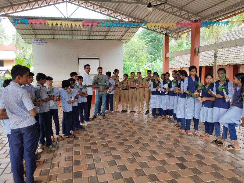 പ്രമാണം:12042 changathikkoru thai.jpg