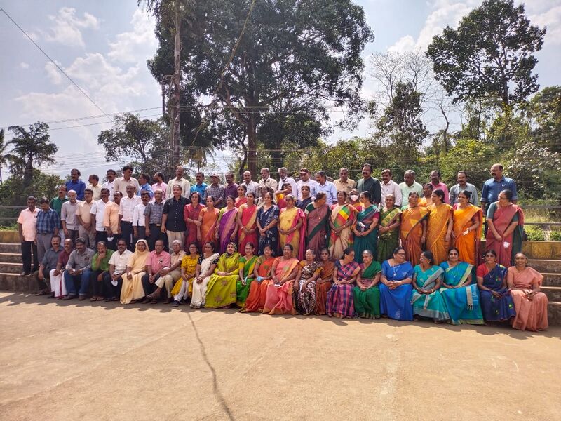 പ്രമാണം:15016 pv3.jpeg