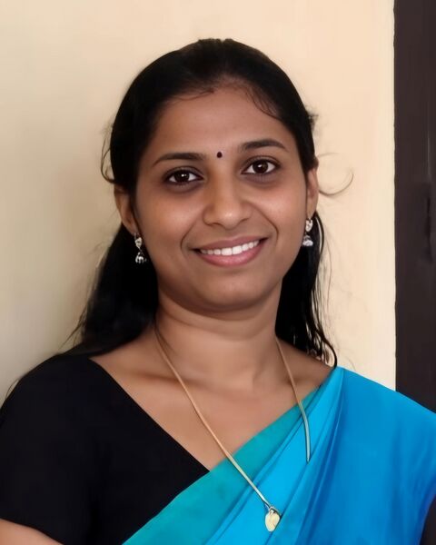 പ്രമാണം:18103 PRIYANKA.jpg