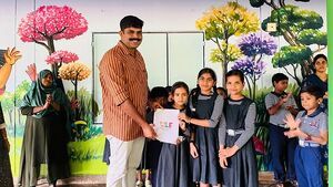 18431 vlf logo 25.jpg