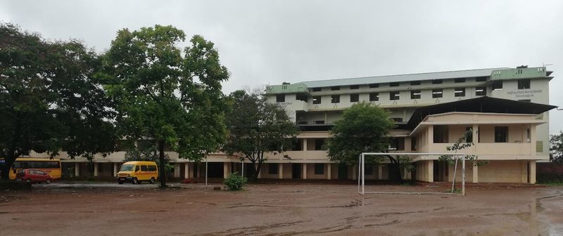 പ്രമാണം:19015-NEW SCHOOL2.jpeg