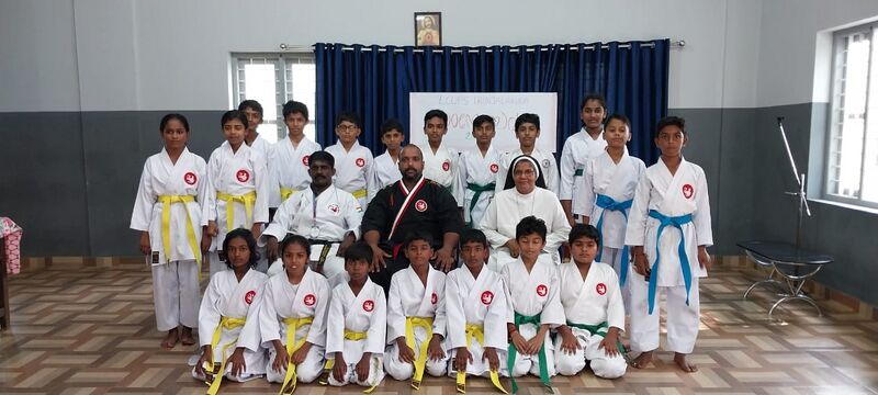 പ്രമാണം:23356 Karatte competition.jpg